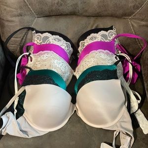 Victoria secret push up bras all 34 DD